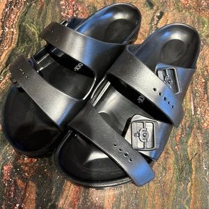 Mens all black Birkenstock